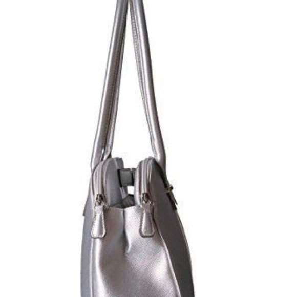 SALE 💖 Reaction Kenneth Cole Handbag - Picture 6 of 7